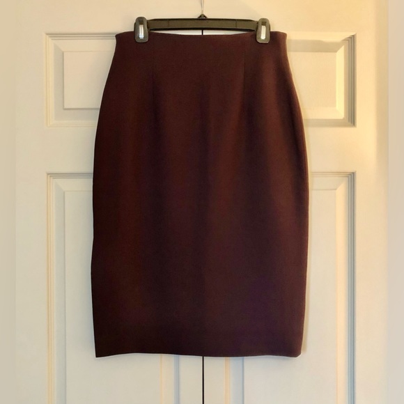 Ron Leal. Dark plum, pencil skirt. Invisible zipper. 10” Side-slit. Size 10. $50 - Picture 2 of 2